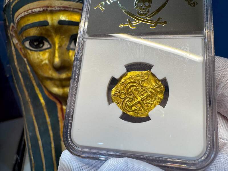 Colombia 2 Escudos 1700 "1715 Fleet Shipwreck" NGC 63 11