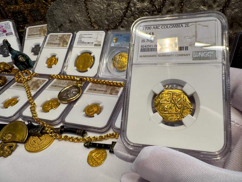 Colombia 2 Escudos 1700 "1715 Fleet Shipwreck" NGC 63 14