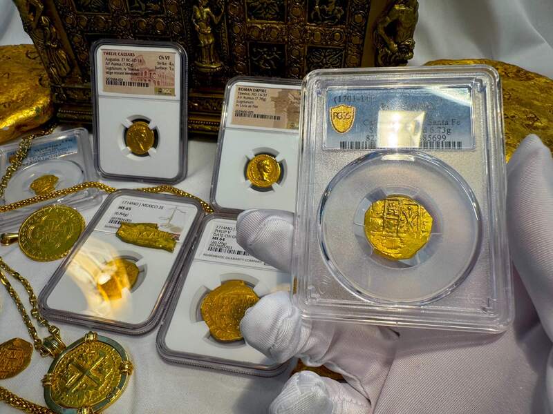 Colombia 2 Escudos 1701-14 PCGS 62 15