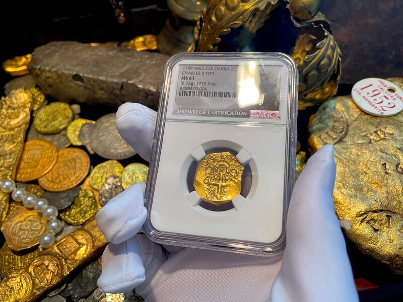 Colombia 2 Escudos 1709 "1715 Fleet Shipwreck" NGC 63 3