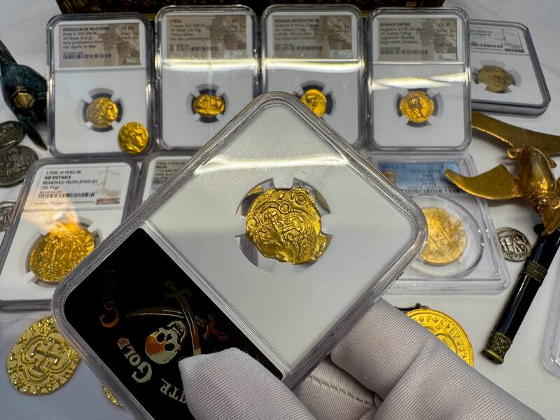 Colombia 2 Escudos 1710 "1715 Fleet Shipwreck" NGC 62 18