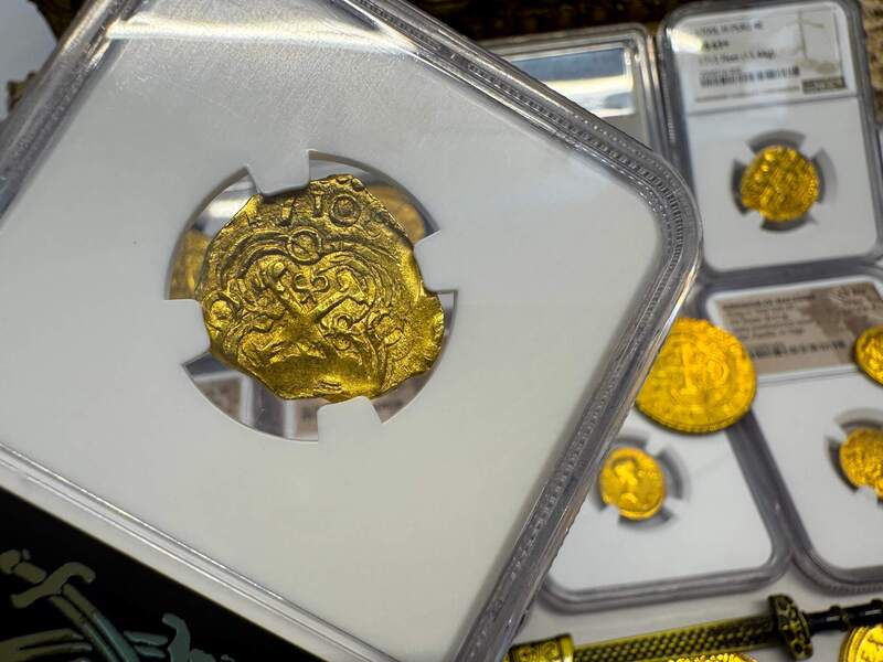 Colombia 2 Escudos 1710 "1715 Fleet Shipwreck" NGC 62 3