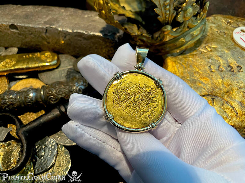 Colombia 8 Escudos 1755 "Full 4 Digit Date" 18kt Bezel 11