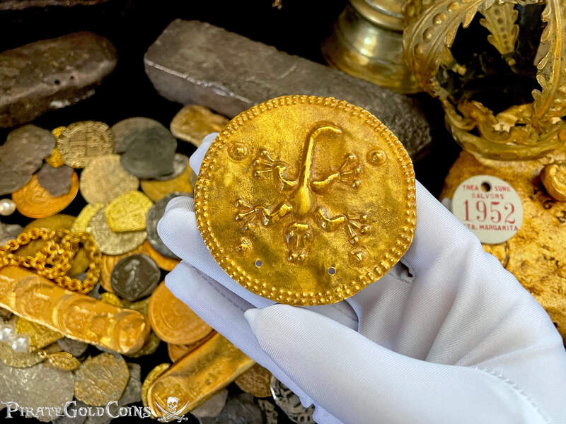 Diquis Gold "Crocodile or Gecko" Pendant 700-1400AD 6