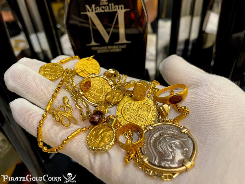 Egyptian Gold Ring from 332-30BC (Ptolemaic Kingdom) 10