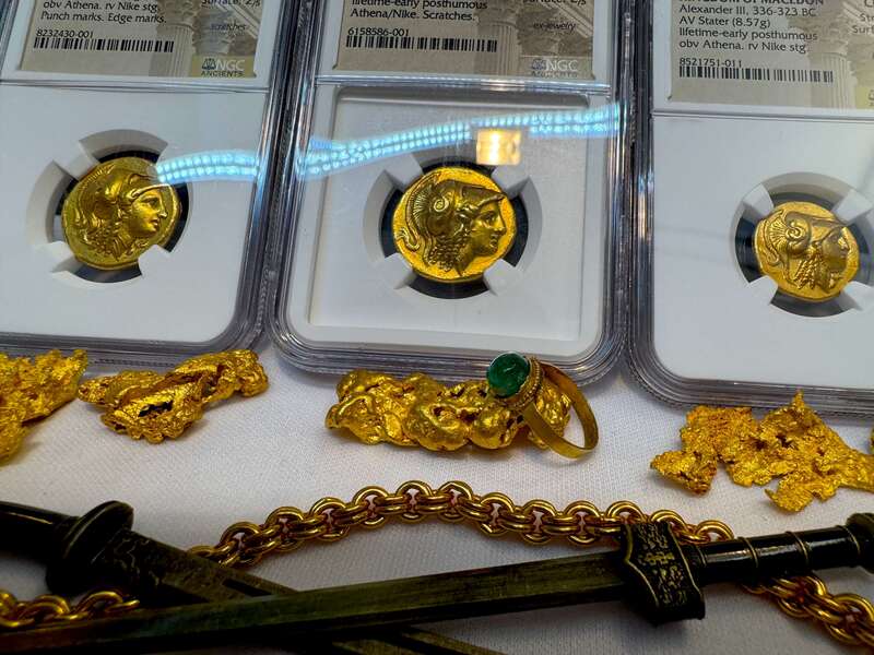 1715 Fleet Shipwreck Emerald Ring 16