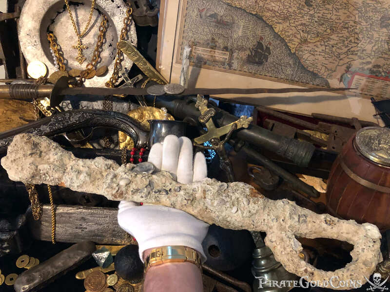 Spanish Colonial Sword Ca. 1700's Animal Horn Bandle w/ COA