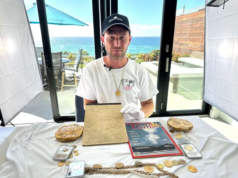 The Doc that Ended World War II: In-Flight Logbook from Enola Gay (Hiroshima) 27