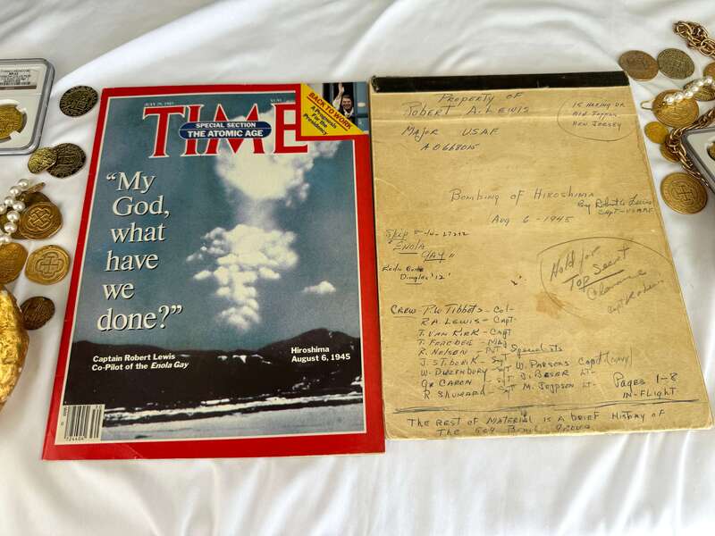 The Doc that Ended World War II: In-Flight Logbook from Enola Gay (Hiroshima) 31