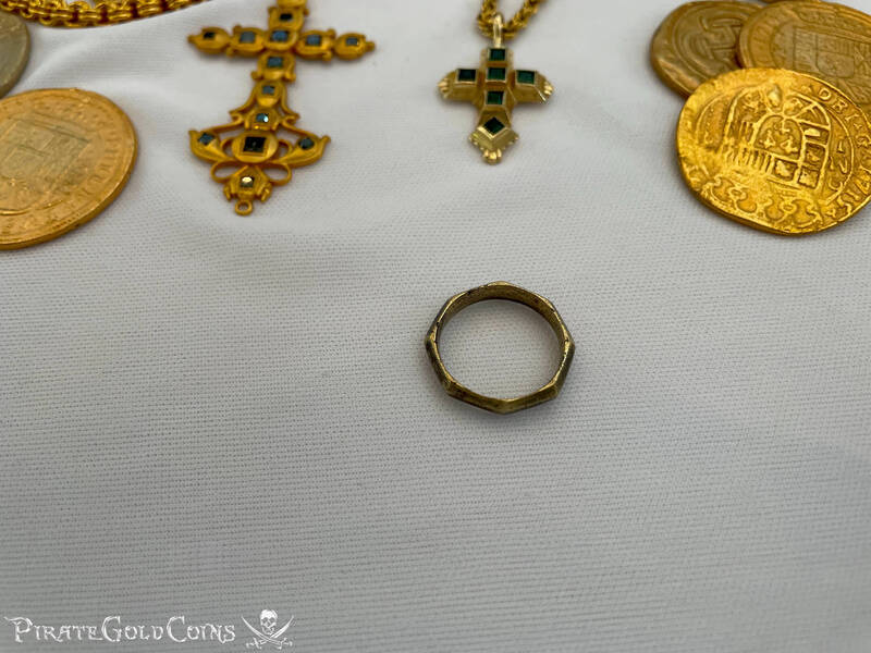 Ring from the "1715 Fleet Shipwreck" 5