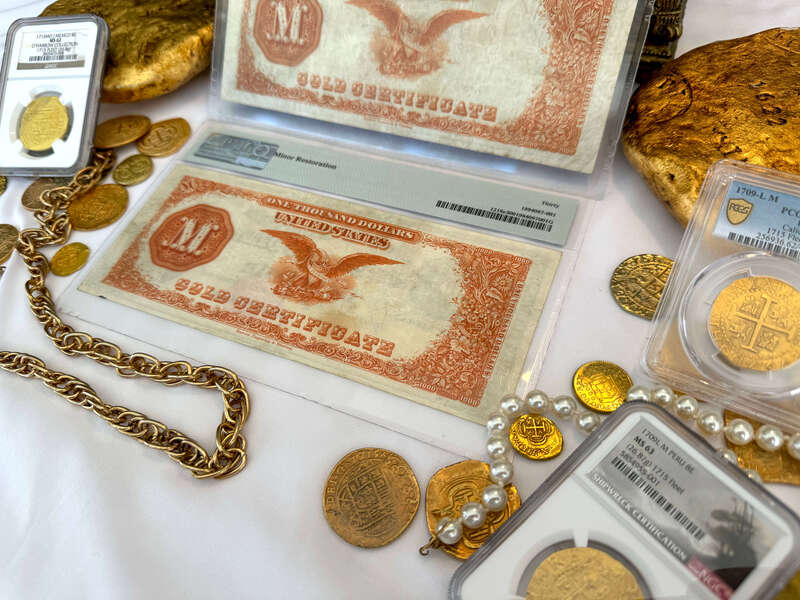 *Pair* FR 1218 $1,000 Gold Certificates! PCGS 30 13