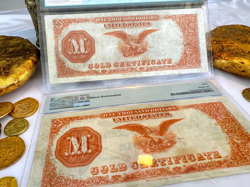 *Pair* FR 1218 $1,000 Gold Certificates! PCGS 30 5