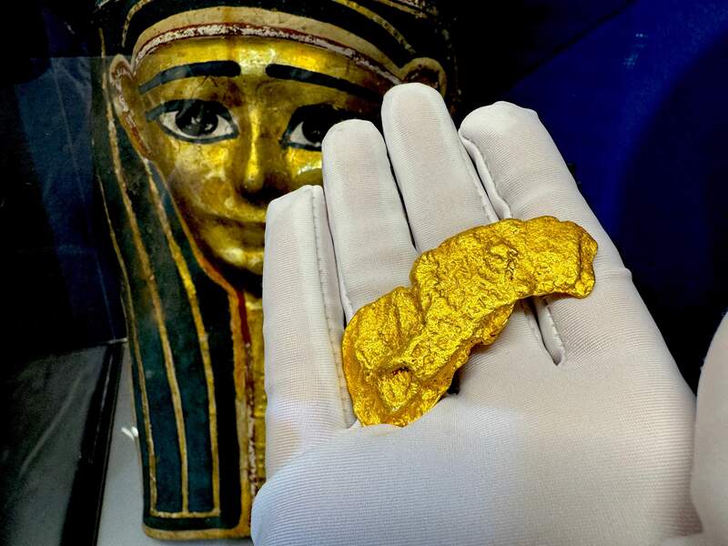 Gold Nugget California Shape 51 grams 2