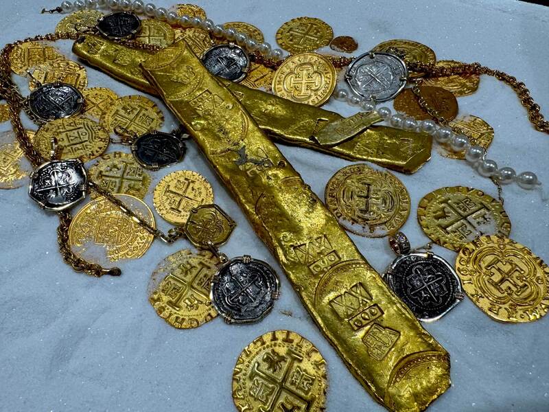 Gold Bar "Atocha 1622 Shipwreck" 25.5 Ounces Sargosa Mont 50