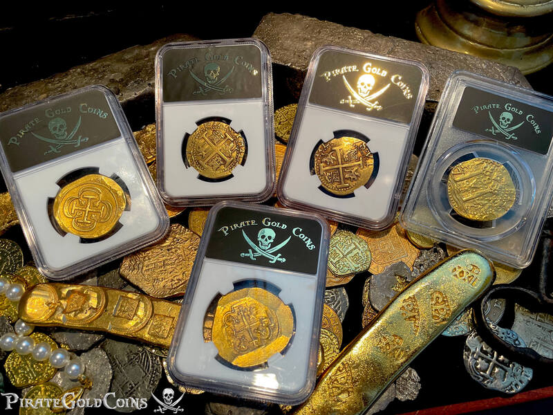 Peru 8 Escudos 1705 NGC 30 48