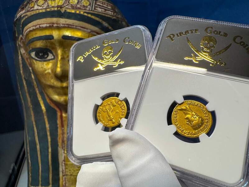 Roman Empire "Caligula" 37-41AD NGC VF 5x2 27