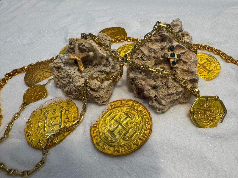 Pearl Cross from Unidentified Shipwreck 18th Cent. 51