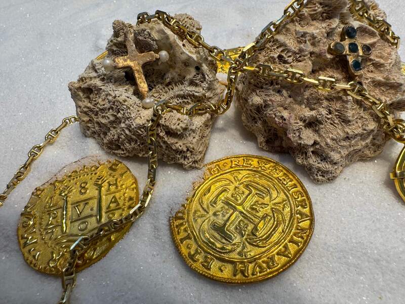 Pearl Cross from Unidentified Shipwreck 18th Cent. 53