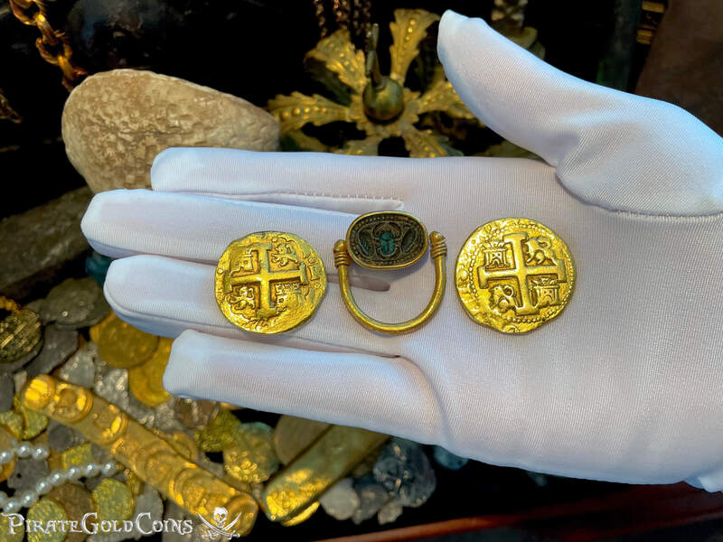 Egyptian Gold Scarab Ring 1200-1000 BC 12