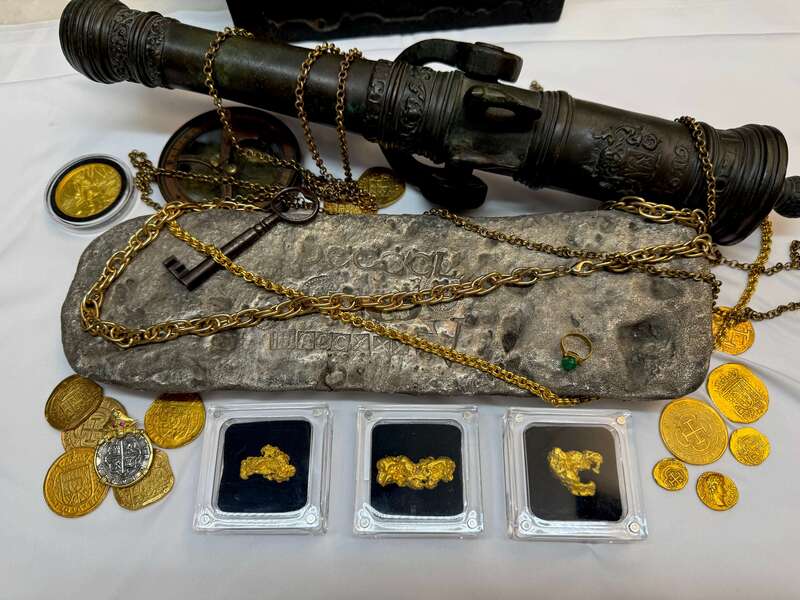 Australian Gold Nugget "Barbell" 26.1 grams 53