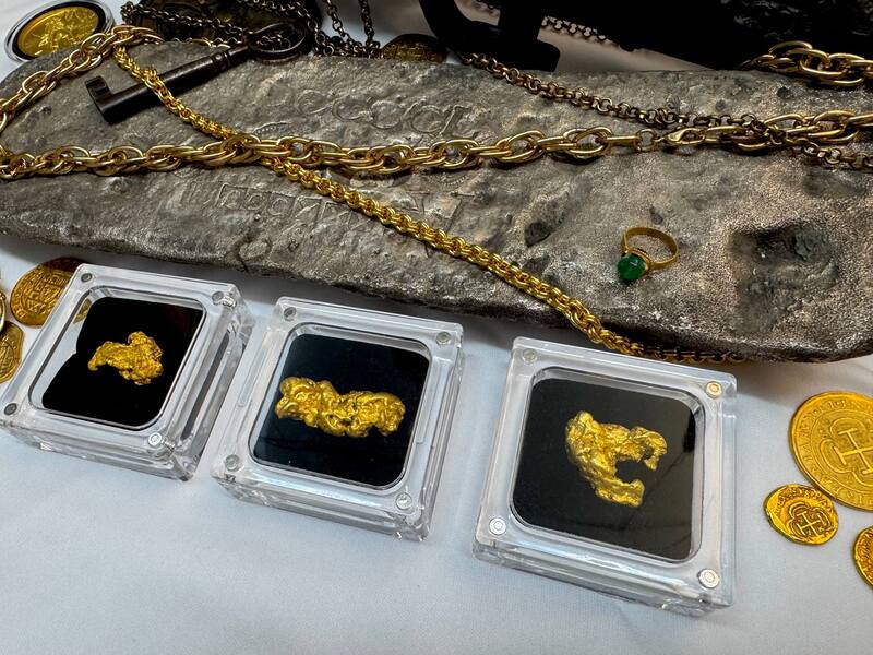 Australian Gold Nugget "Barbell" 26.1 grams 39