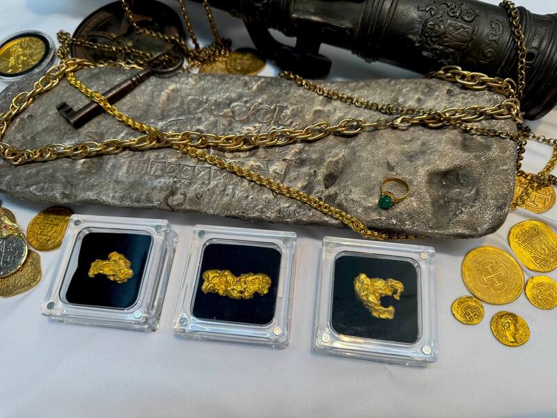 Australian Gold Nugget "Barbell" 26.1 grams 55