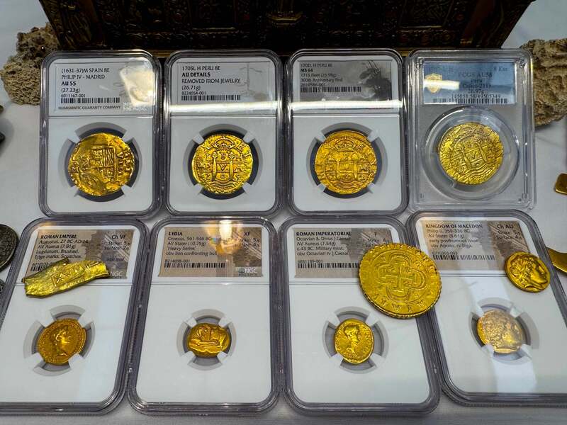 Peru 8 Escudos 1707 "1715 Fleet Shipwreck" PCGS 58 75