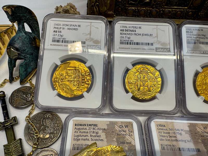 Peru 8 Escudos 1707 "1715 Fleet Shipwreck" PCGS 58 45