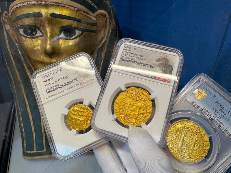 Peru 8 Escudos 1707 "1715 Fleet Shipwreck" PCGS 58 66