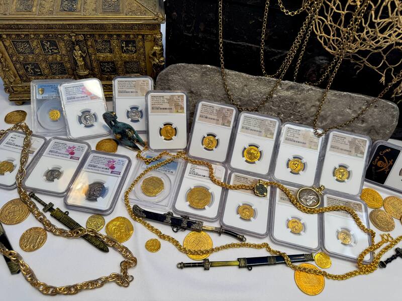 Roman Empire "Galba - Boscoreale Toning" NGC VF 5x2 38