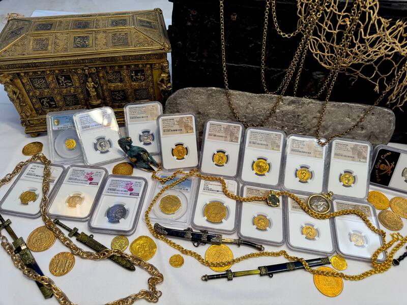 Roman Empire "Galba - Boscoreale Toning" NGC VF 5x2 44