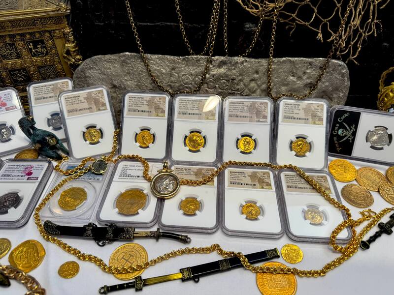 Roman Empire "Galba - Boscoreale Toning" NGC VF 5x2 37