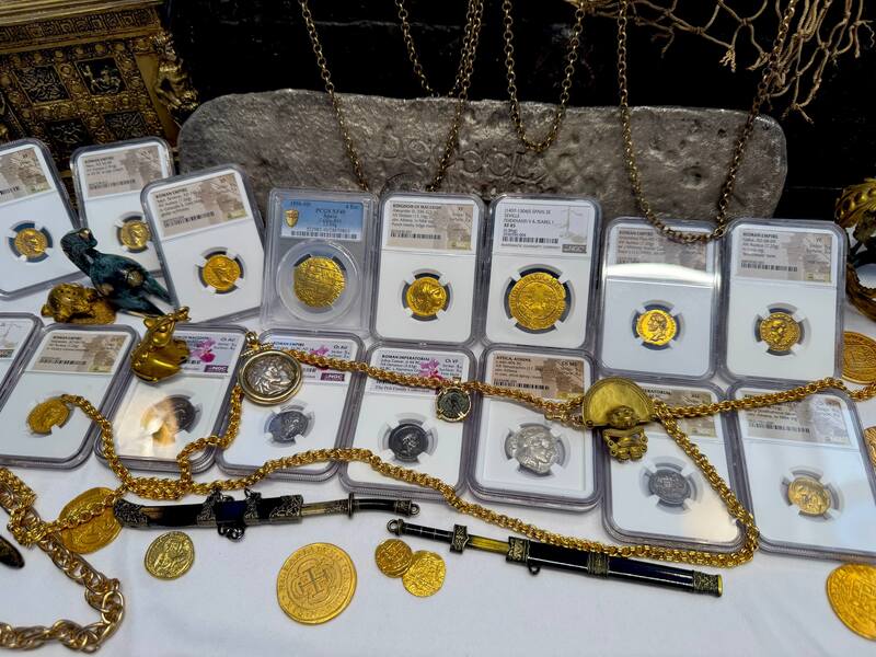 Roman Empire "Galba - Boscoreale Toning" NGC VF 5x2 45