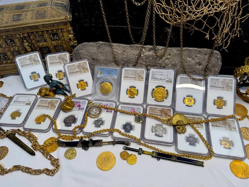 Roman Empire "Galba - Boscoreale Toning" NGC VF 5x2 46