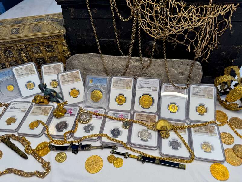 Roman Empire "Galba - Boscoreale Toning" NGC VF 5x2 49