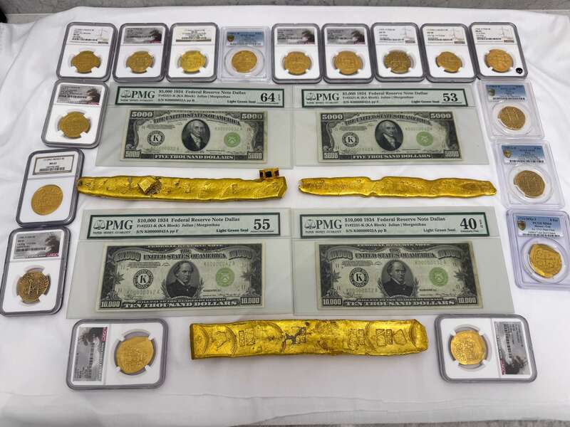 FR 2221k | FR 2231k | $10,000 | $5,000 Matching Serial #'s 32