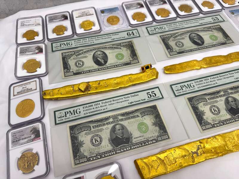 FR 2221k | FR 2231k | $10,000 | $5,000 Matching Serial #'s 33