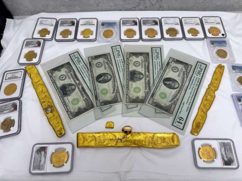 FR 2221k | FR 2231k | $10,000 | $5,000 Matching Serial #'s 79