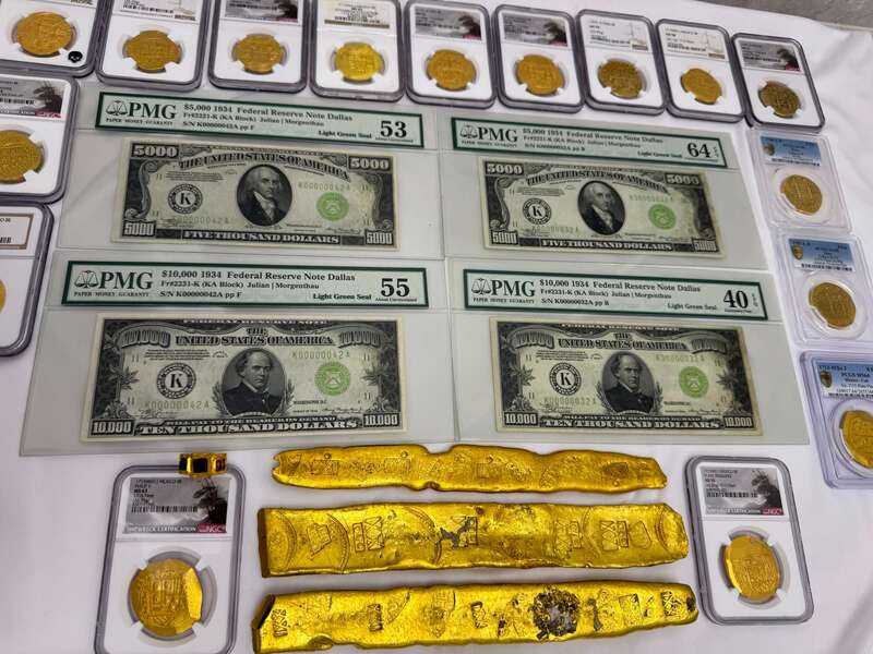 FR 2221k | FR 2231k | $10,000 | $5,000 Matching Serial #'s 11