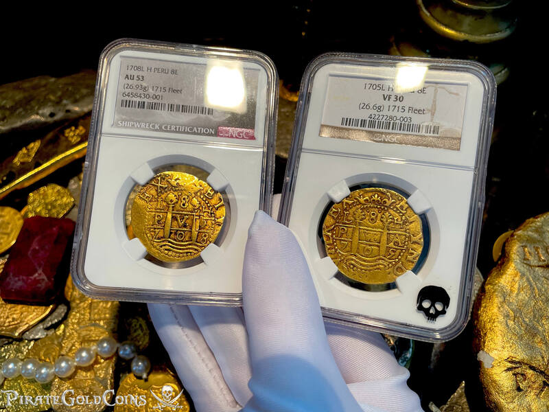 Peru 8 Escudos 1705 NGC 30 64
