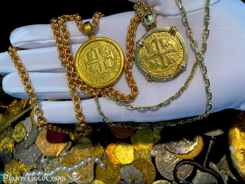 Peru 8 Escudos 1712 "1715 Fleet Shipwreck" Plate Coin Pendant 42