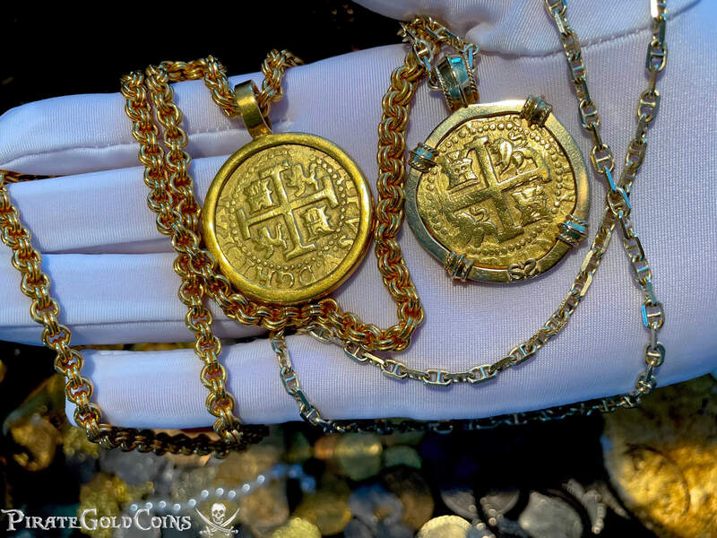 Peru 8 Escudos 1712 "1715 Fleet Shipwreck" Plate Coin Pendant 45