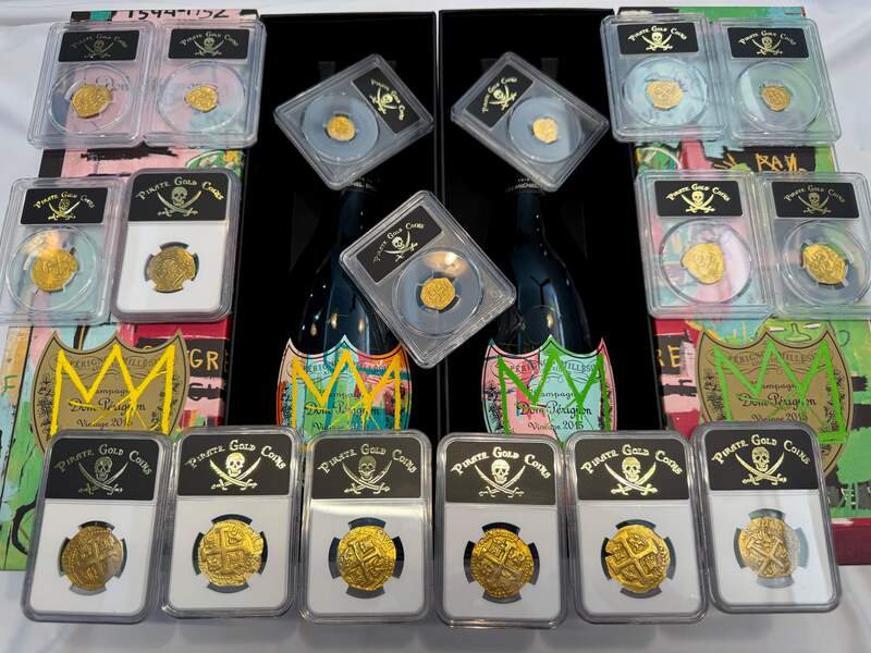 Peru 8 Escudos 1734 "Philip V" NGC UNC 38