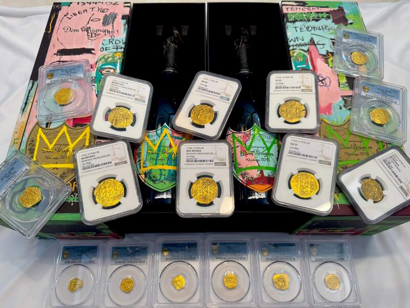 Peru 8 Escudos 1734 "Philip V" NGC UNC 50