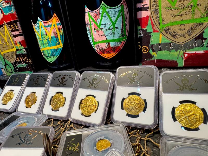 Peru 8 Escudos 1741 "Philip V" NGC UNC 41