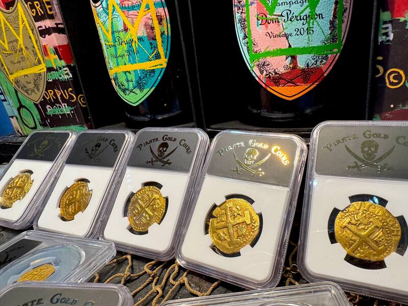 Peru 8 Escudos 1741 "Philip V" NGC UNC 56