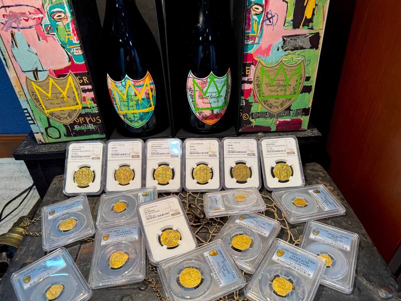 Peru 8 Escudos 1734 "Philip V" NGC UNC 77