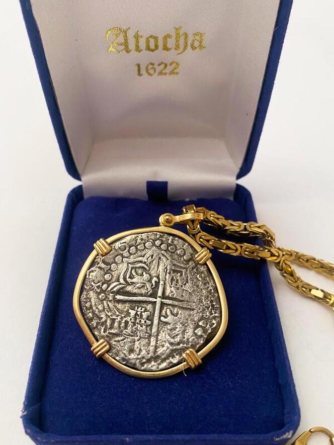 Bolivia 8 Reales 1621 "Full Date! Atocha 1622 Shipwreck" w/ Chain