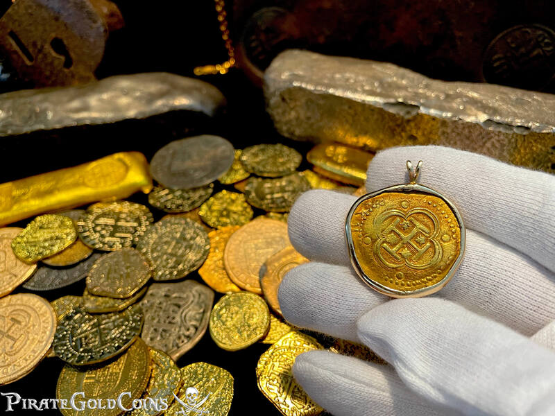 Spain 4 Escudos 1556-98 "Great Color" 14kt Gold Bezel 4