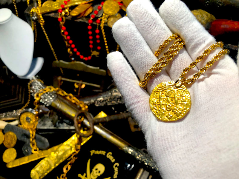 Peru 8 Escudos 1727 "Bold Strike" Pirate Gold Coins Jewelry Treasures 13